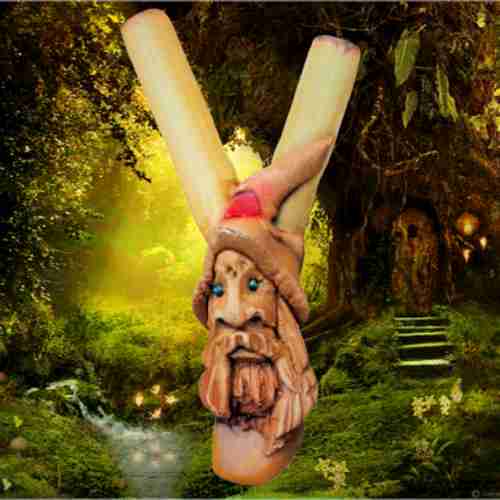 Kuripe_Bambu_Totem